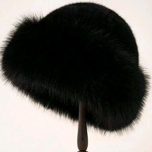 Black Plush Fur Hat